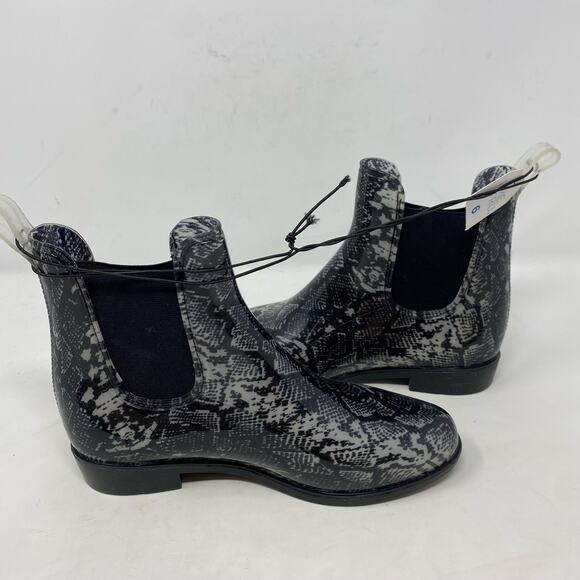 Time and Tru Snake print Ankle Rain Boot Womens Size 6 - Picture 5 of 8